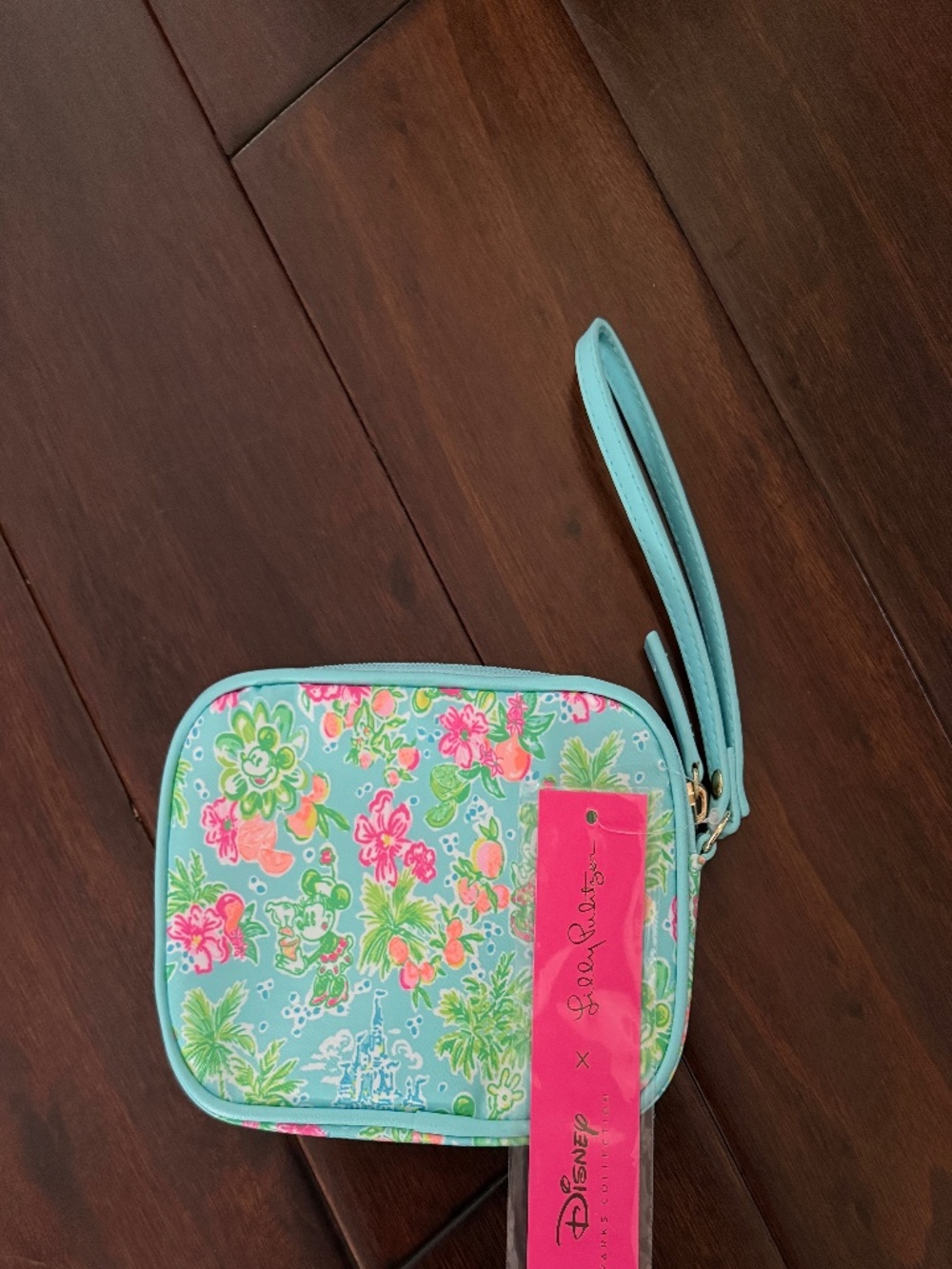 NWT Lilly Pulitzer x Disney Gillie Wristlet Blue Ibiza Lilly Loves Disney